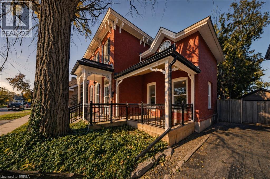 74 Richmond Street, Brantford, Ontario  N3T 3Y5 - Photo 3 - 40874009
