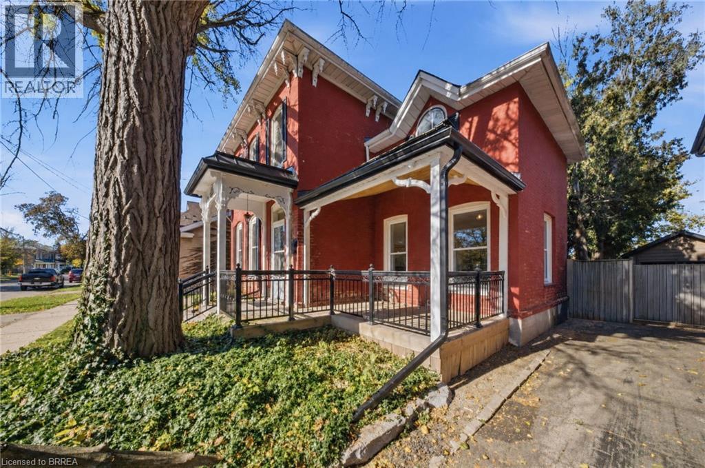 74 Richmond Street, Brantford, Ontario  N3T 3Y5 - Photo 4 - 40874009