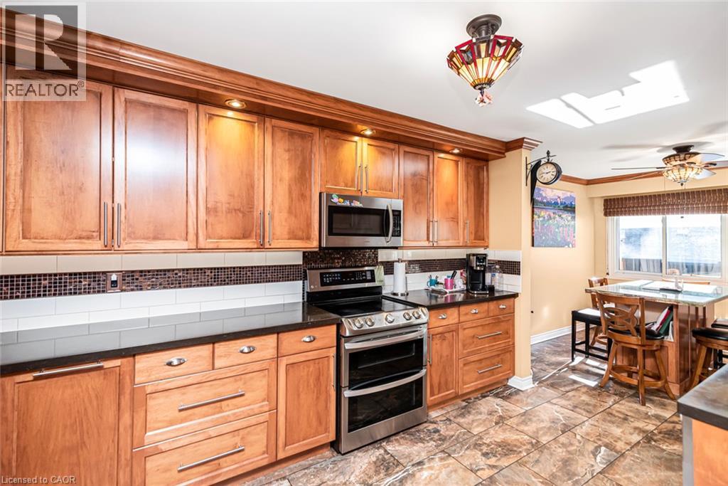 100 St Andrews Court Unit# 7, Hamilton, Ontario  L8K 6H2 - Photo 14 - 40874033
