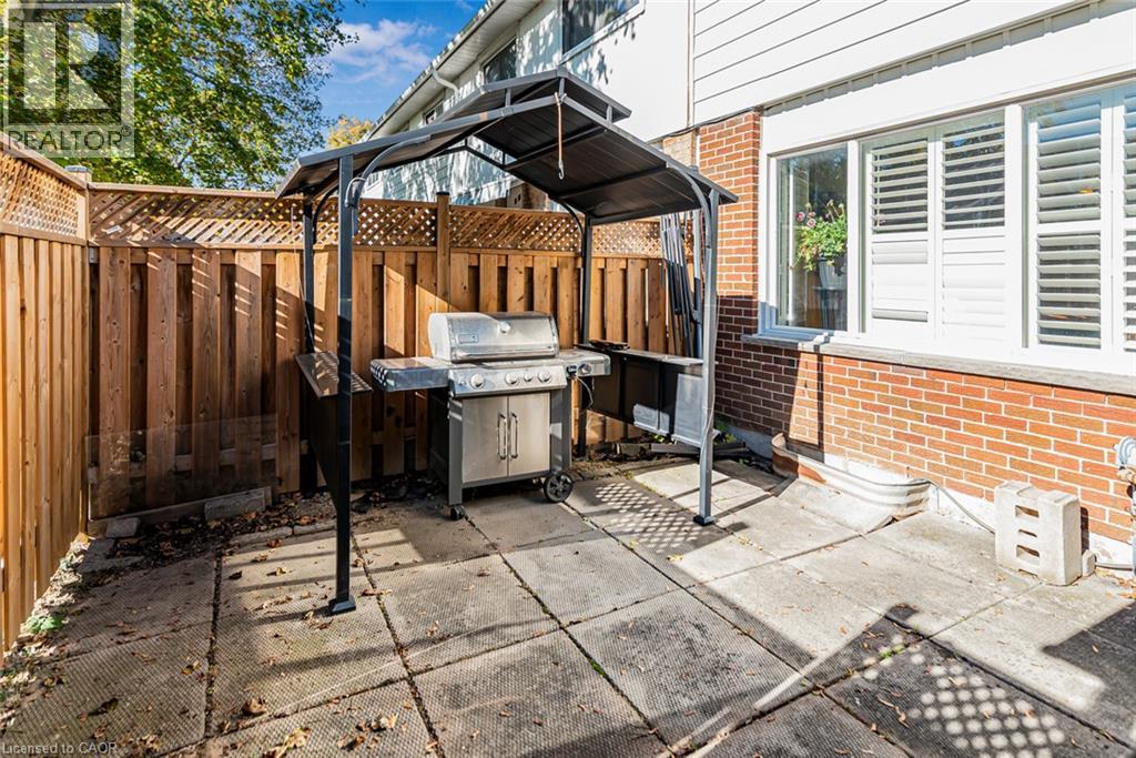 100 St Andrews Court Unit# 7, Hamilton, Ontario  L8K 6H2 - Photo 43 - 40874033
