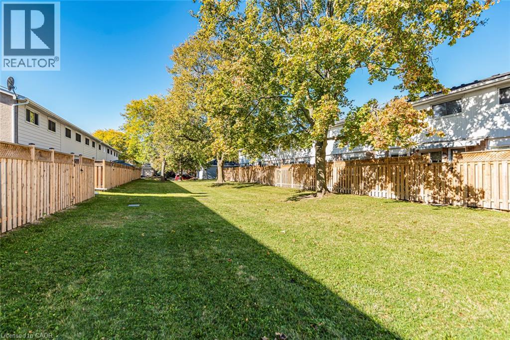 100 St Andrews Court Unit# 7, Hamilton, Ontario  L8K 6H2 - Photo 45 - 40874033
