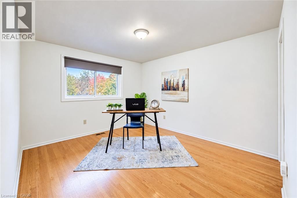 Detached for sale at 30 Hampton Place, Heritage Park, Kitchener, Ontario, photo 16
