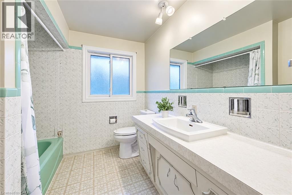 Detached for sale at 30 Hampton Place, Heritage Park, Kitchener, Ontario, photo 19