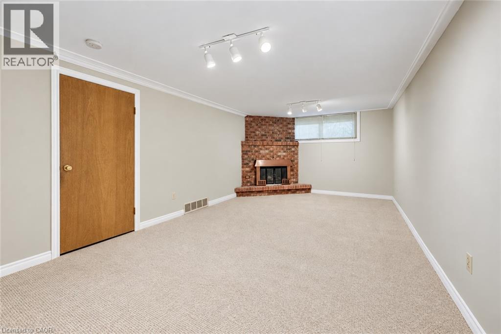 Detached for sale at 30 Hampton Place, Heritage Park, Kitchener, Ontario, photo 26