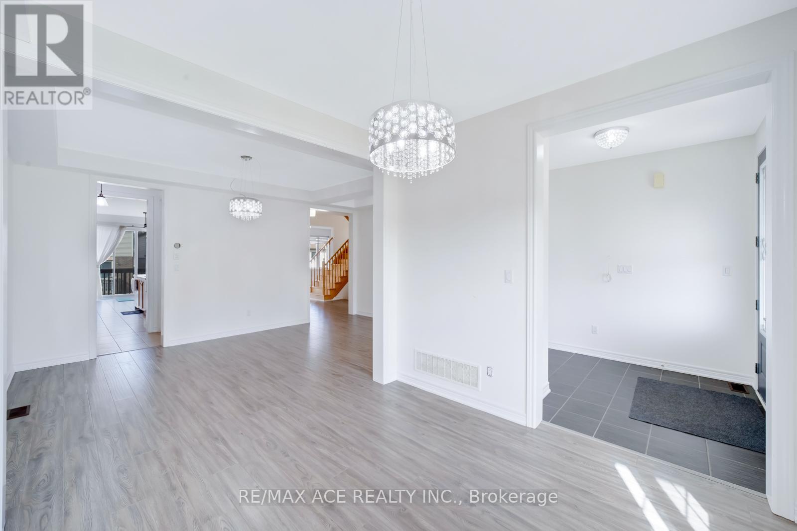 15 Bell Avenue, New Tecumseth, Ontario  L0L 1L0 - Photo 5 - N14119582