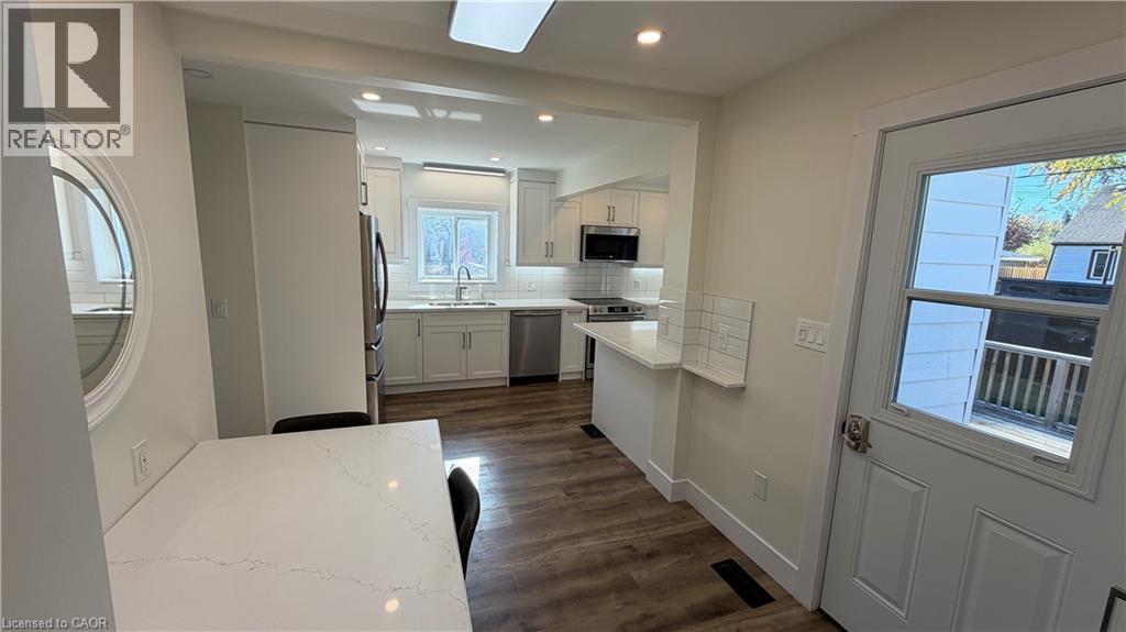 226 West 18th Street, Hamilton, Ontario  L9C 4G9 - Photo 11 - 40874203