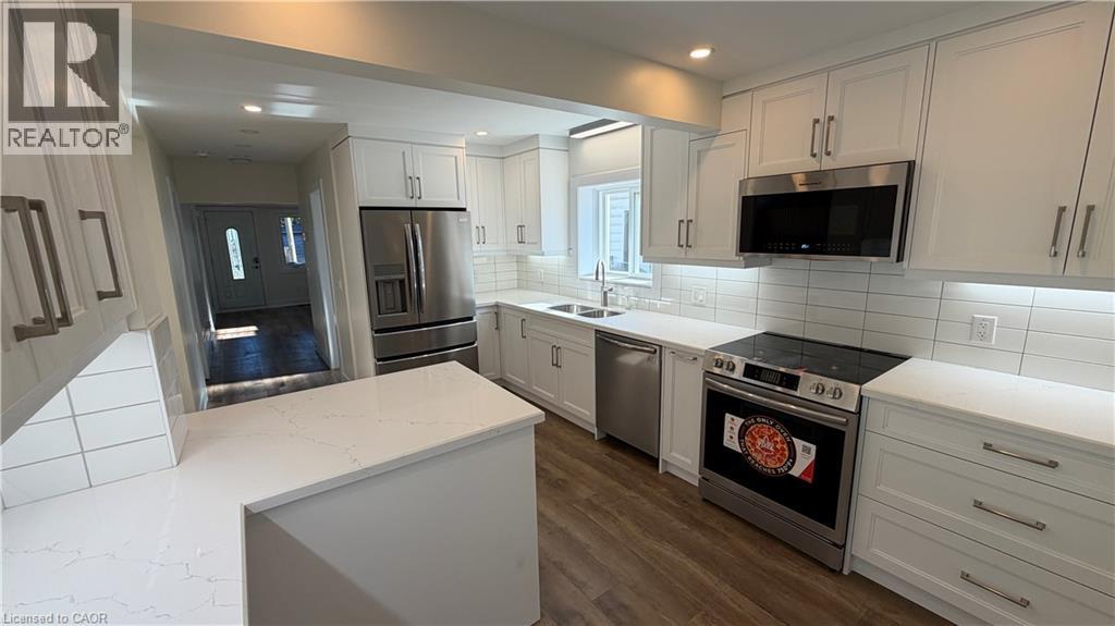 226 West 18th Street, Hamilton, Ontario  L9C 4G9 - Photo 8 - 40874203