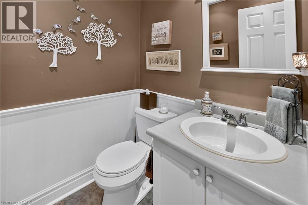 112 Dorchester Drive, Grimsby, Ontario  L3M 1A8 - Photo 21 - 40873954