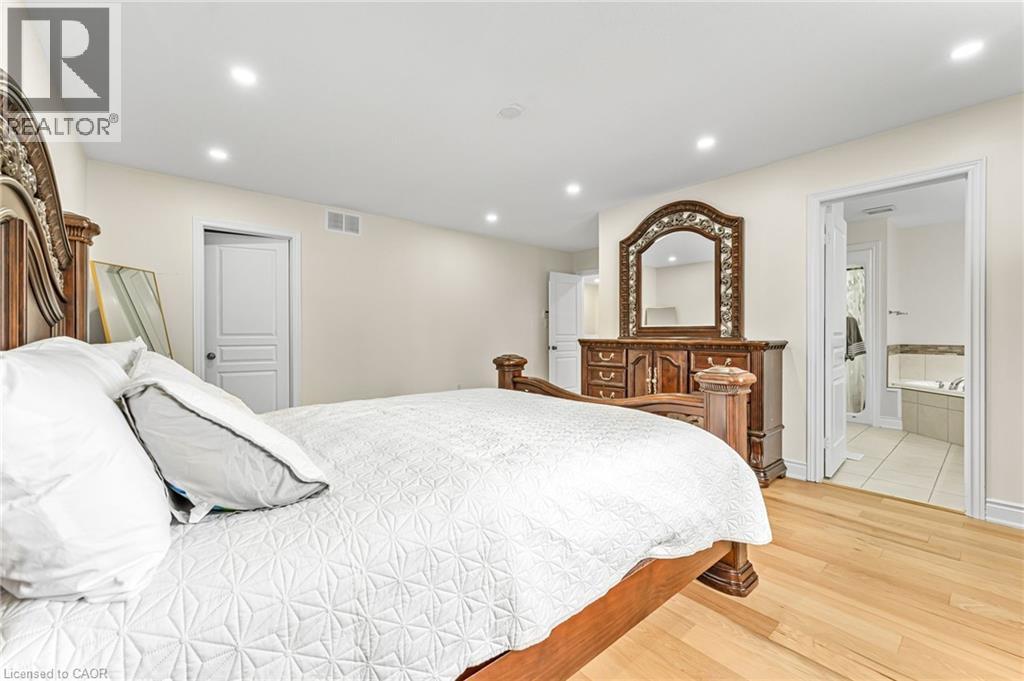 52 Clare Avenue, Welland, Ontario  L3C 0B7 - Photo 27 - 40874046