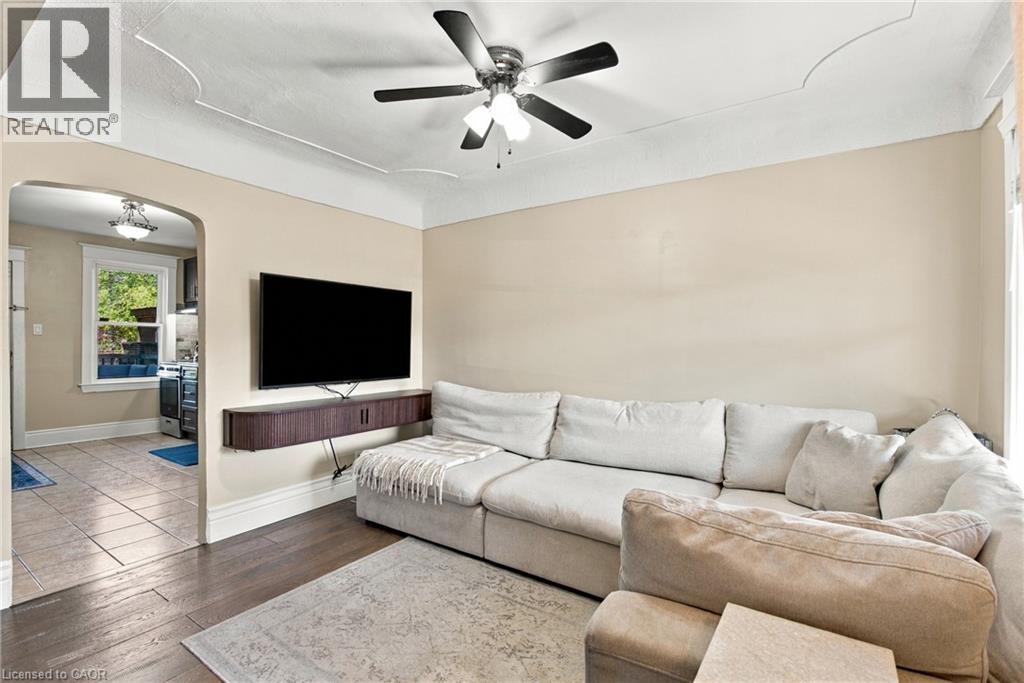 153 Albany Avenue, Hamilton, Ontario  L8H 2H7 - Photo 7 - 40873341
