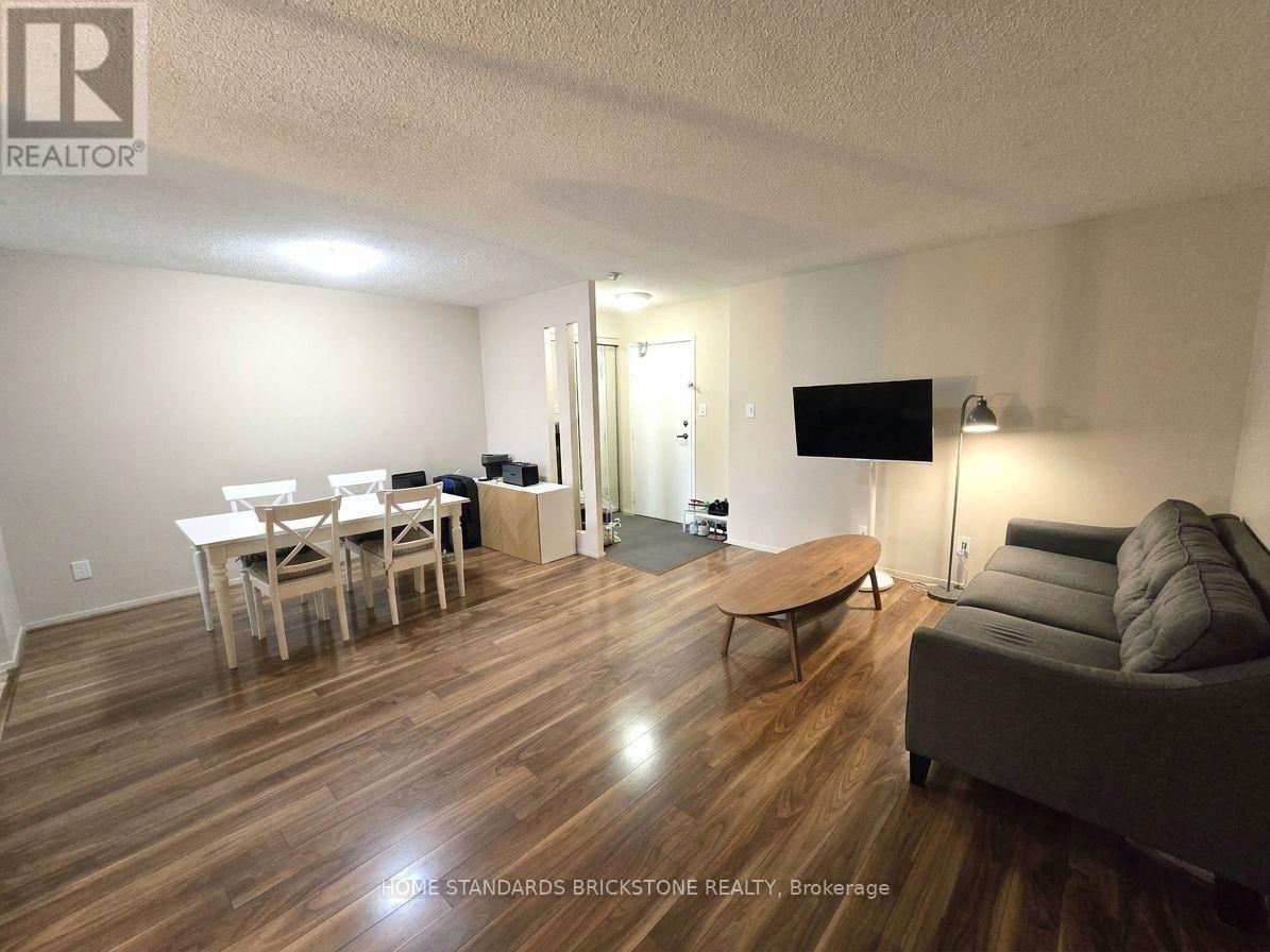 2421 - 633 Bay Street, Toronto, Ontario  M5G 2G4 - Photo 4 - C14119618