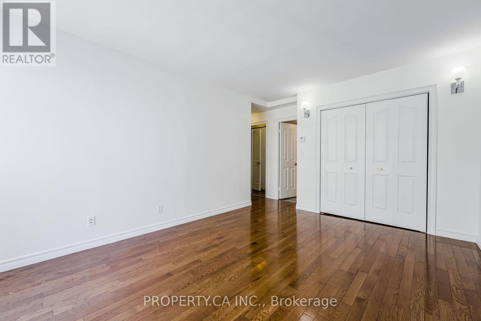 2805 - 33 Harbour Square, Toronto (Waterfront Communities), Ontario  M5J 2G2 - Photo 17 - C14119702