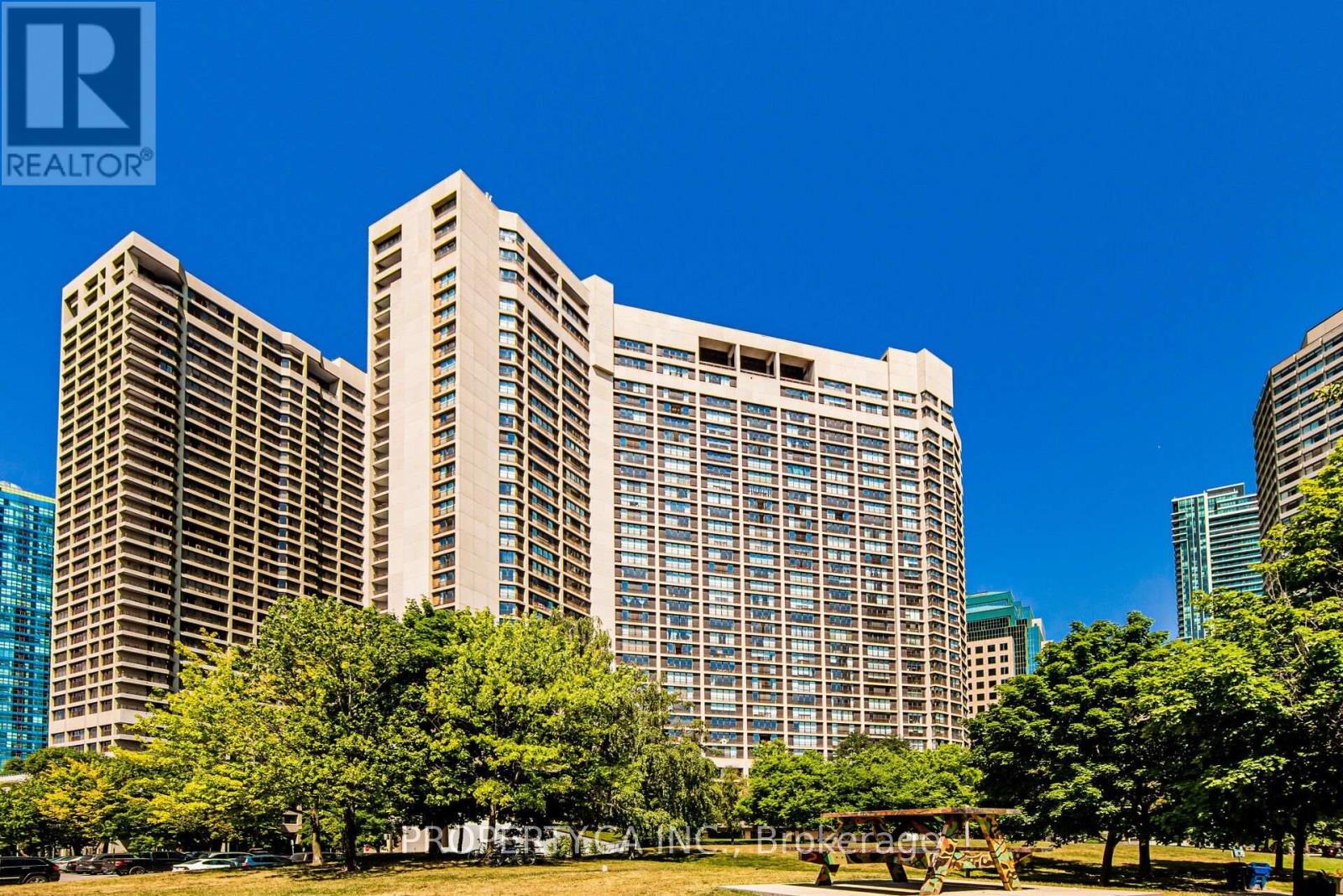 2805 - 33 Harbour Square, Toronto (Waterfront Communities), Ontario  M5J 2G2 - Photo 25 - C14119702