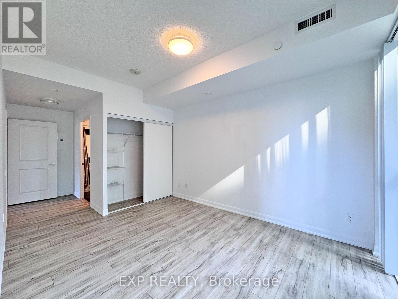 216 - 5168 Yonge Street, Toronto, Ontario  M2N 0G1 - Photo 7 - C14119730