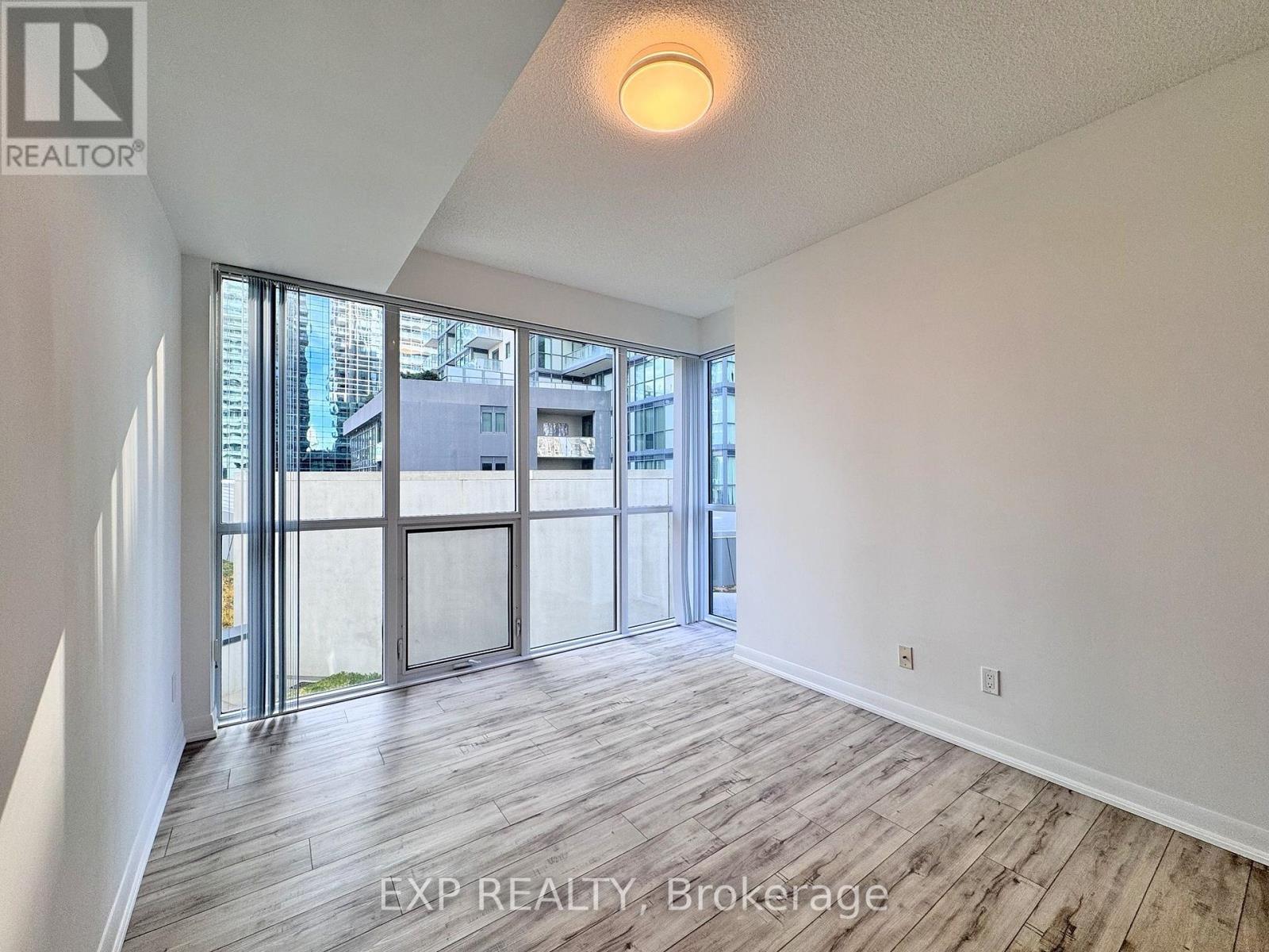 216 - 5168 Yonge Street, Toronto, Ontario  M2N 0G1 - Photo 8 - C14119730