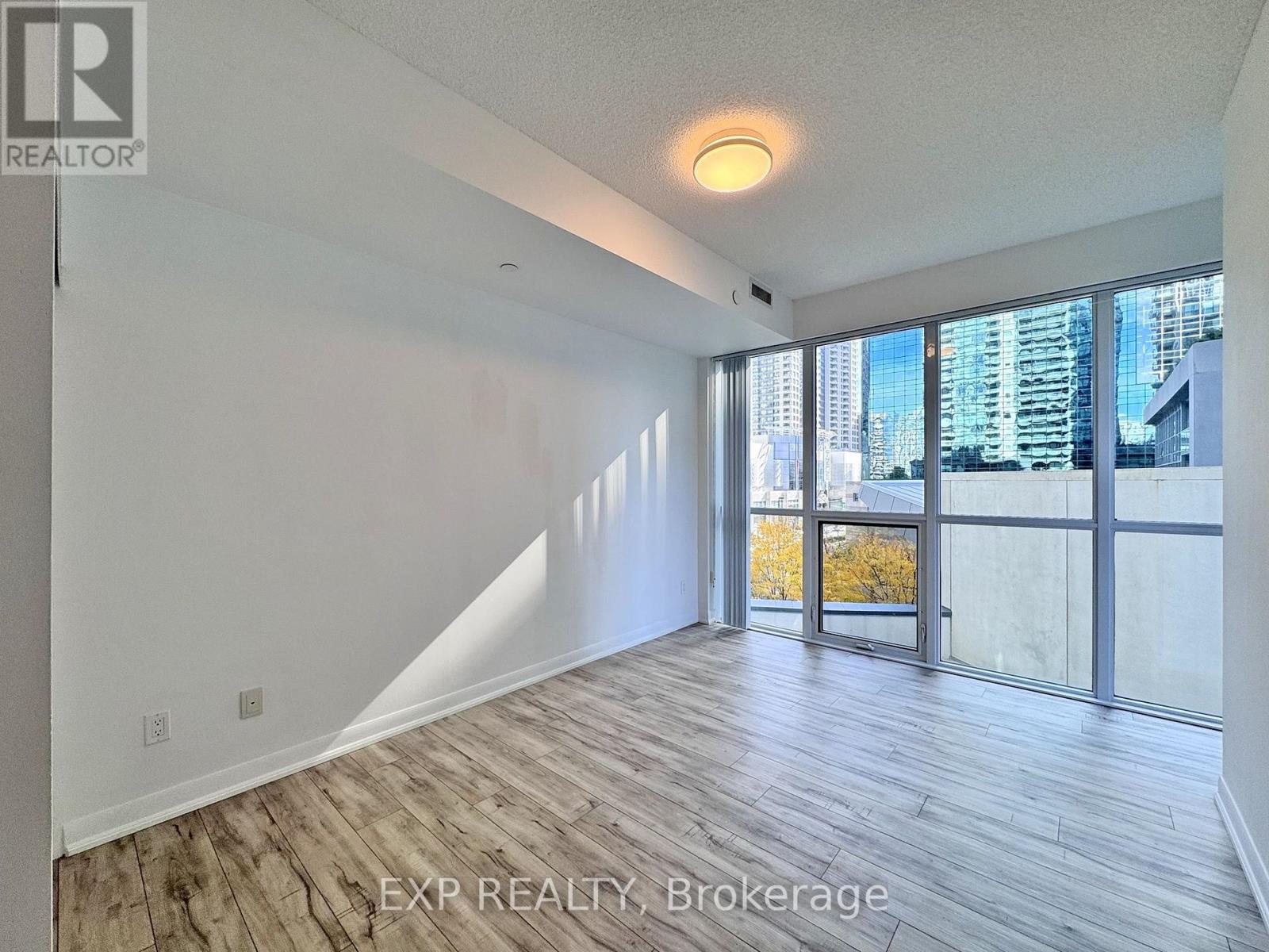 216 - 5168 Yonge Street, Toronto, Ontario  M2N 0G1 - Photo 9 - C14119730