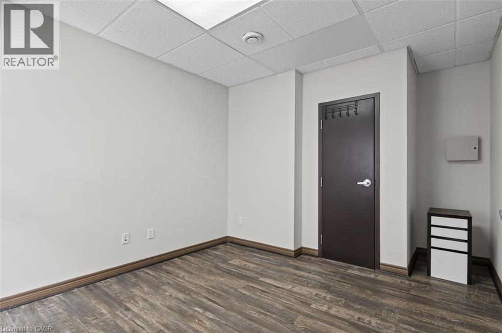 2090 Bates Common, Burlington, Ontario  L7R 0A5 - Photo 36 - 40873828