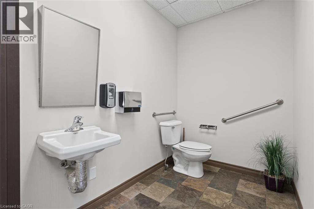 2090 Bates Common, Burlington, Ontario  L7R 0A5 - Photo 40 - 40873828