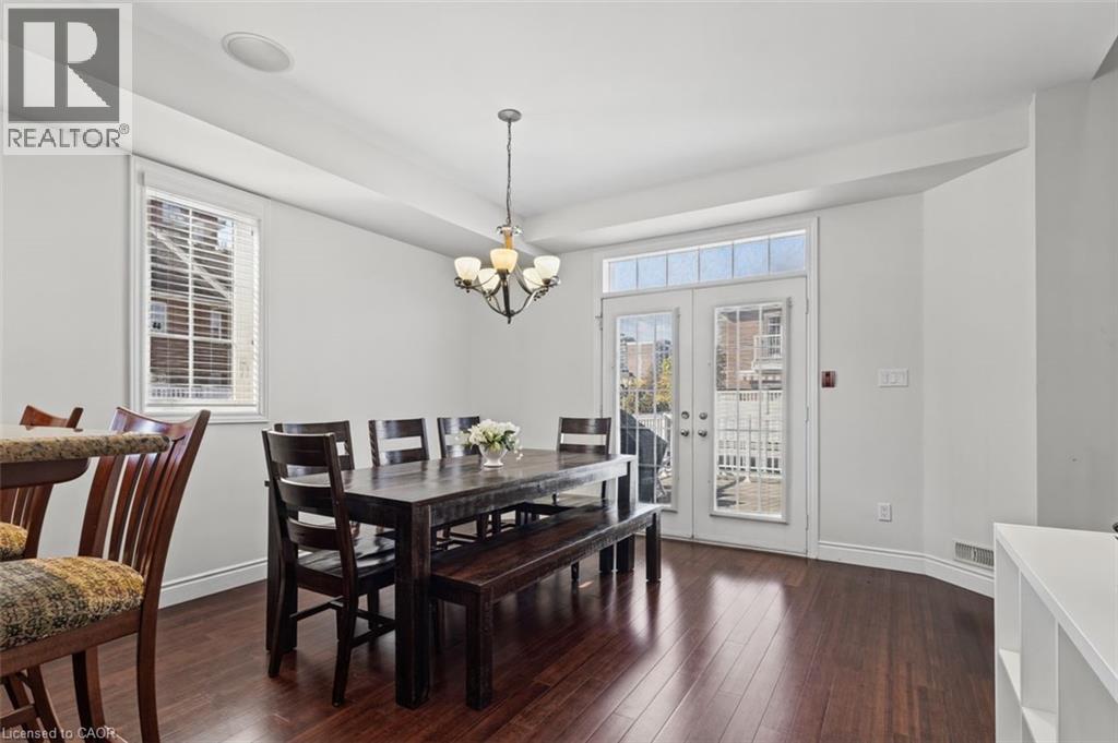 2090 Bates Common, Burlington, Ontario  L7R 0A5 - Photo 7 - 40873828