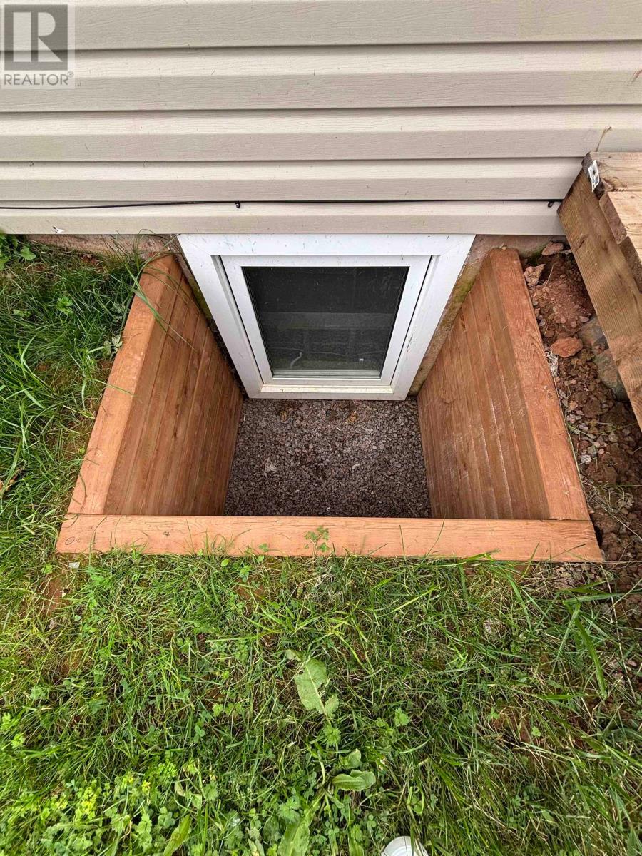 21-23 Thorndale Drive, Charlottetown, Prince Edward Island  C1E 1S8 - Photo 15 - 202622885
