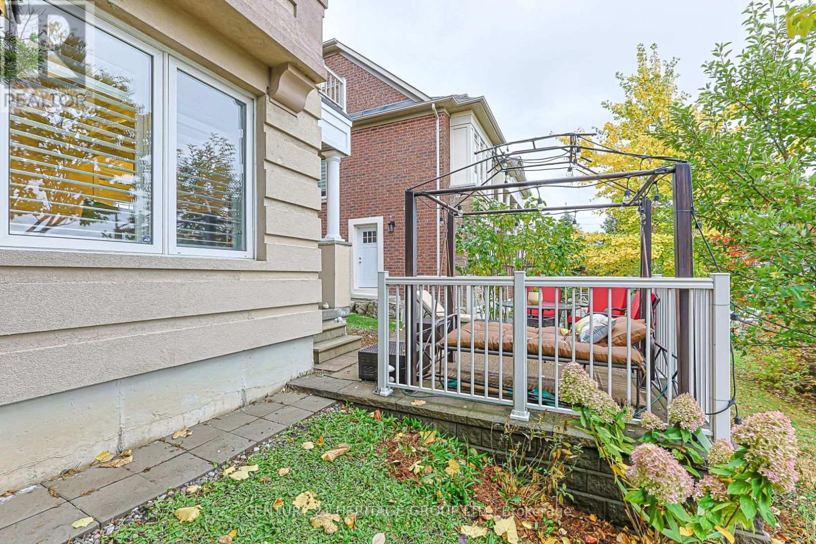 117 Zokol Drive, Aurora, Ontario  L4G 7T9 - Photo 4 - N14119664