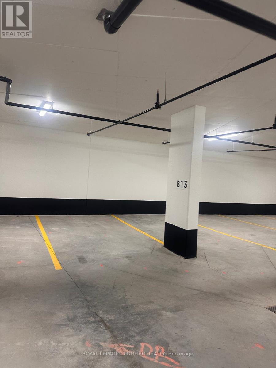Parking - 3008 William Cutmore Boulevard, Oakville, Ontario  L6H 8A4 - Photo 2 - W14119742