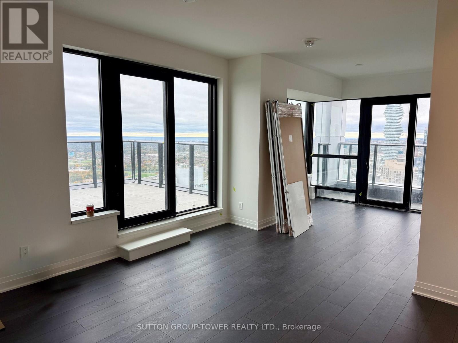 4304 - 4015 The Exchange, Mississauga, Ontario  L5B 0N9 - Photo 7 - W14119844
