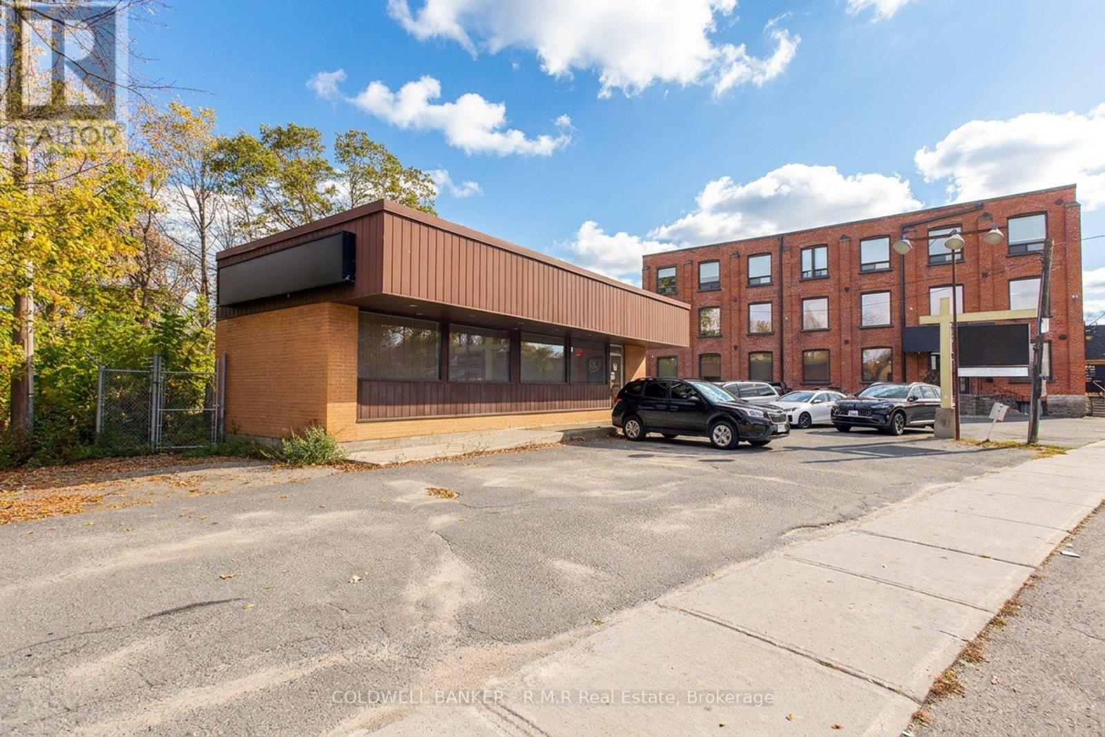 405 George Street S, Peterborough, Ontario  K9J 3E1 - Photo 3 - X14116794
