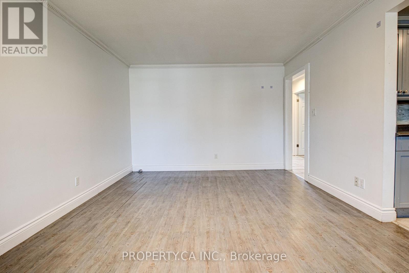 71 Highpark Avenue, Kitchener, Ontario  N2C 2C3 - Photo 13 - X14119658