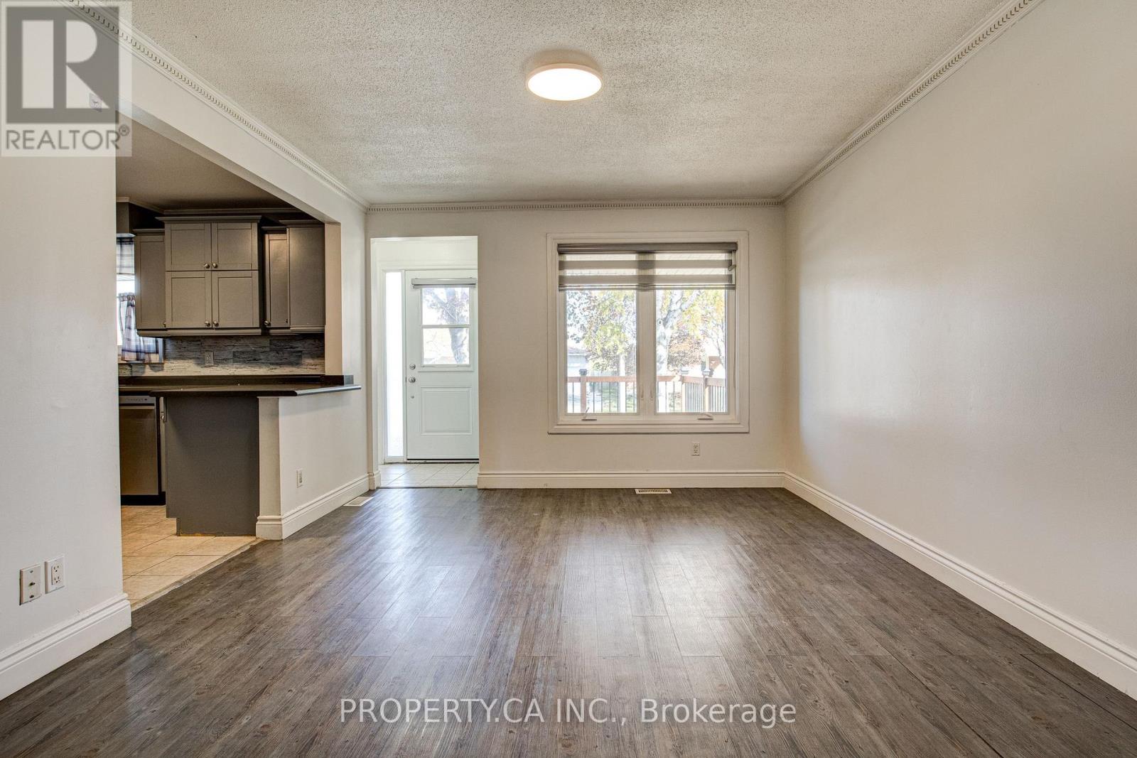 71 Highpark Avenue, Kitchener, Ontario  N2C 2C3 - Photo 16 - X14119658