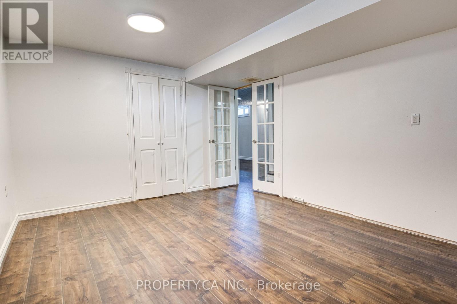 71 Highpark Avenue, Kitchener, Ontario  N2C 2C3 - Photo 39 - X14119658