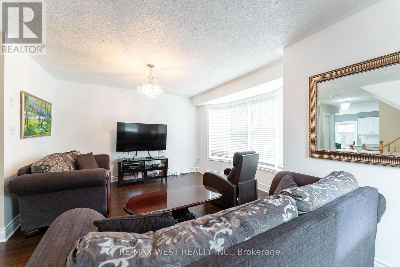 27 - 3073 Cook Street, Mississauga, Ontario  L5B 4J6 - Photo 9 - W14116524