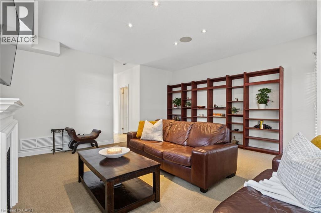 2090 Bates Common, Burlington, Ontario  L7R 0A5 - Photo 14 - 40873821