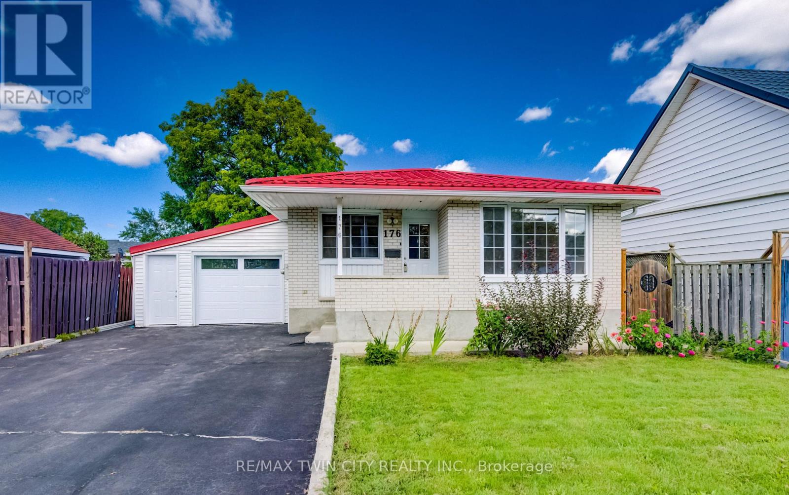 176 Samuelson Street, Cambridge, Ontario  N1R 1K3 - Photo 2 - X14117970