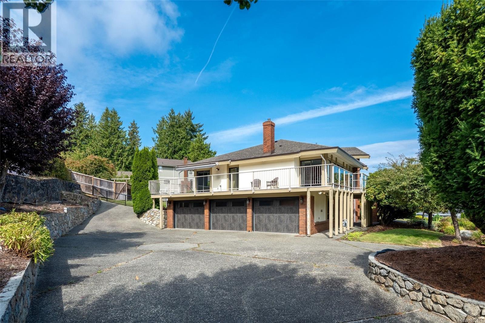 8798 Forest Park Dr