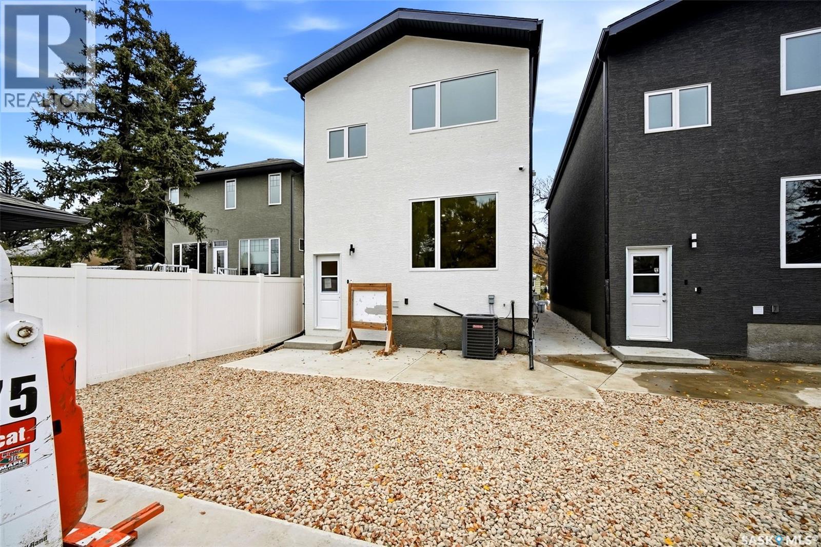 2216 King Street, Regina, Saskatchewan  S4T 4H1 - Photo 61 - SK052009