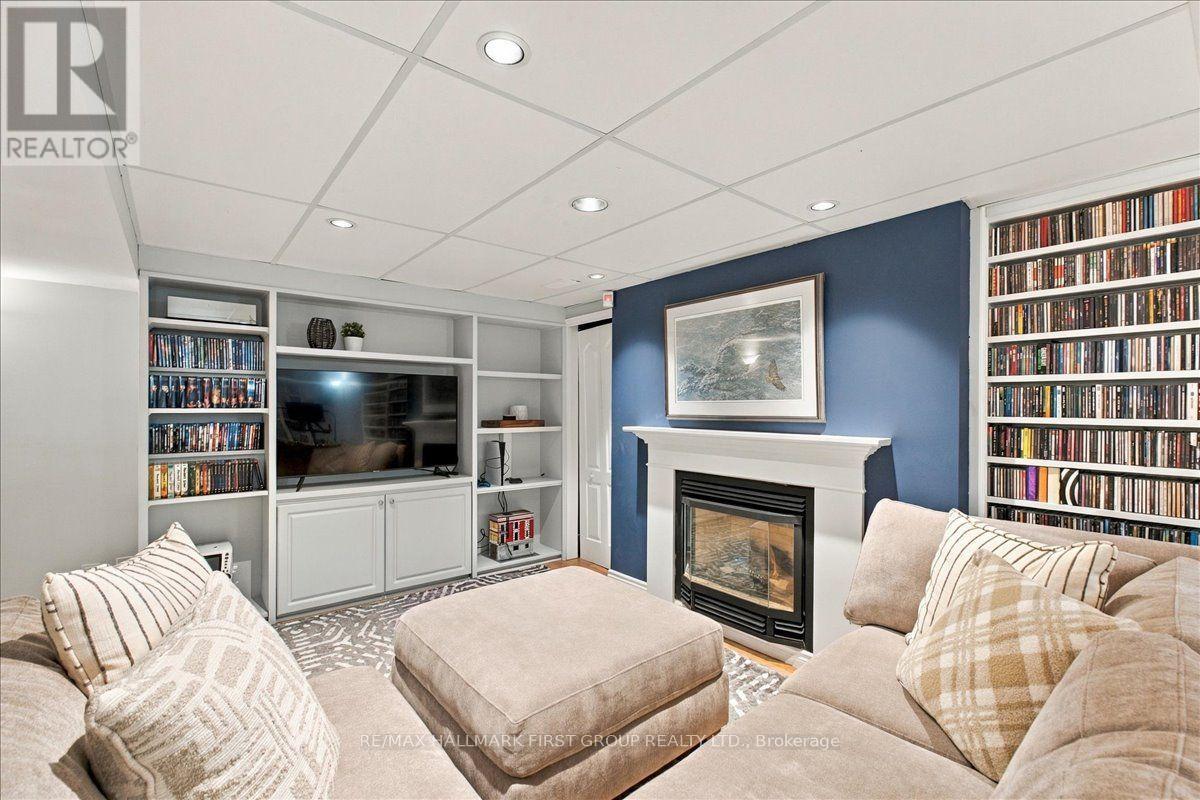 701 Cowan Circle, Pickering, Ontario  L1W 3K6 - Photo 24 - E14119862