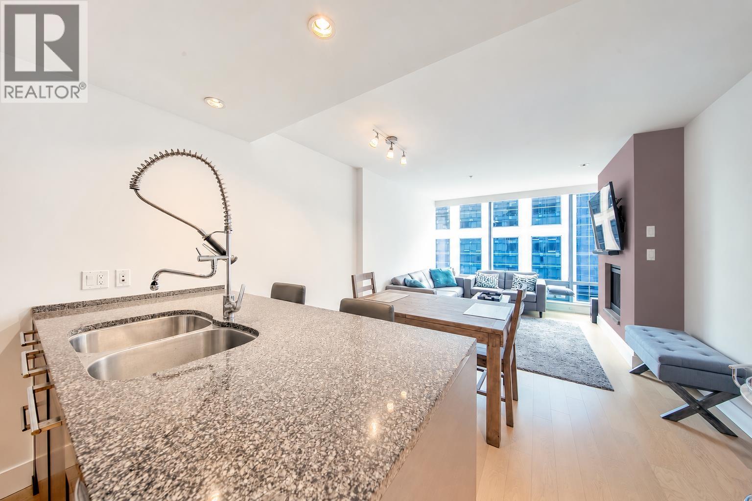 2504 1111 Alberni Street, Vancouver, British Columbia  V6E 4V2 - Photo 2 - R3178750