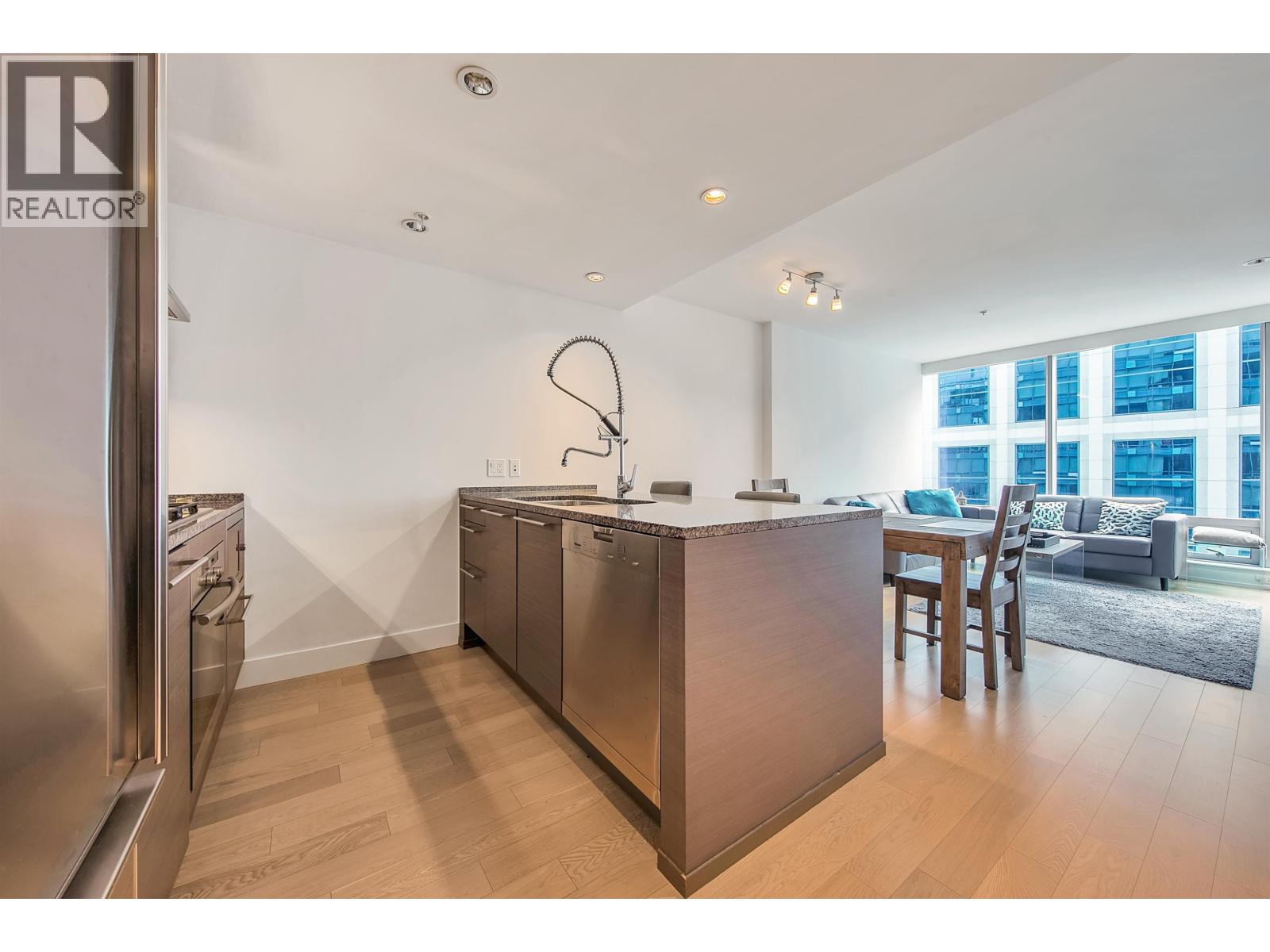 2504 1111 Alberni Street, Vancouver, British Columbia  V6E 4V2 - Photo 3 - R3178750