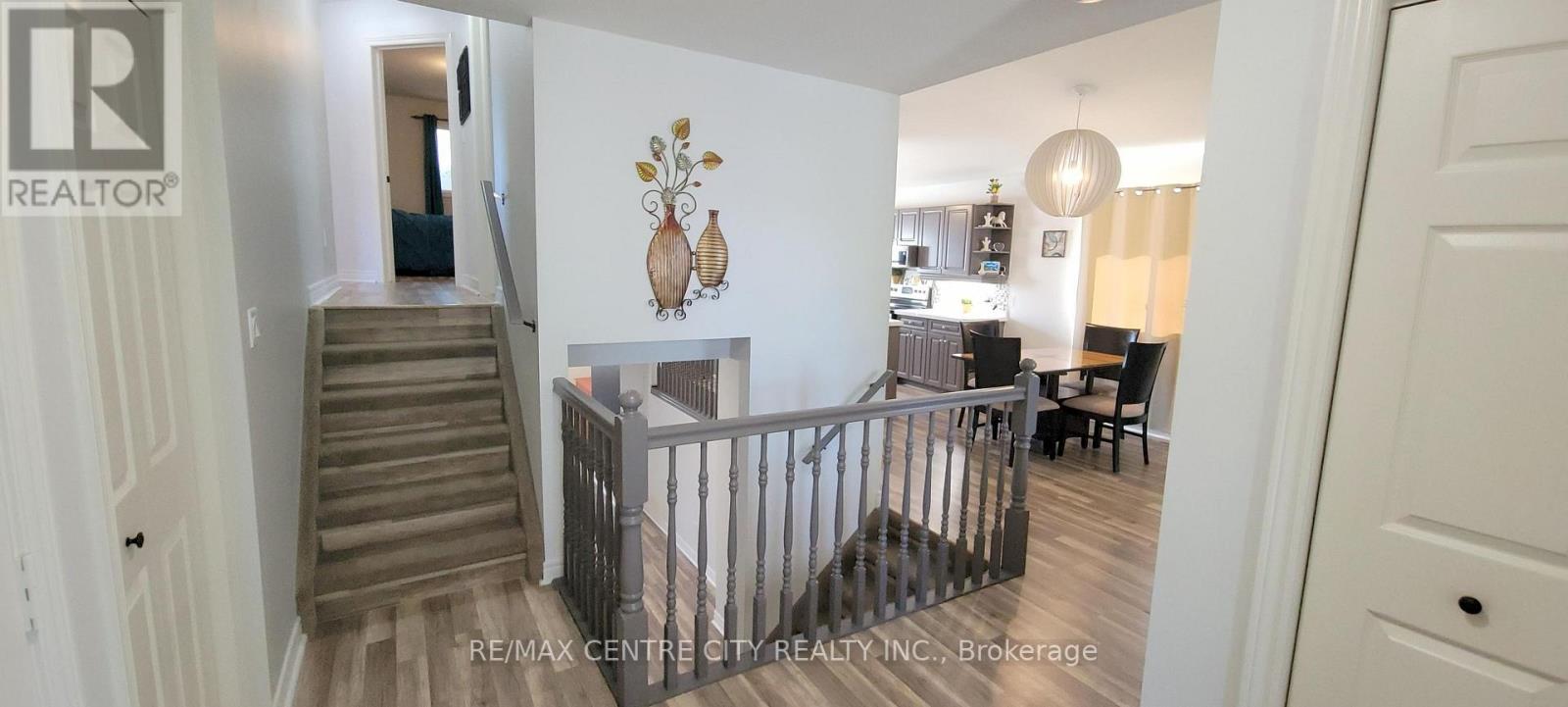 72 Axford Parkway, St. Thomas, Ontario  N5R 6E7 - Photo 3 - X13603280
