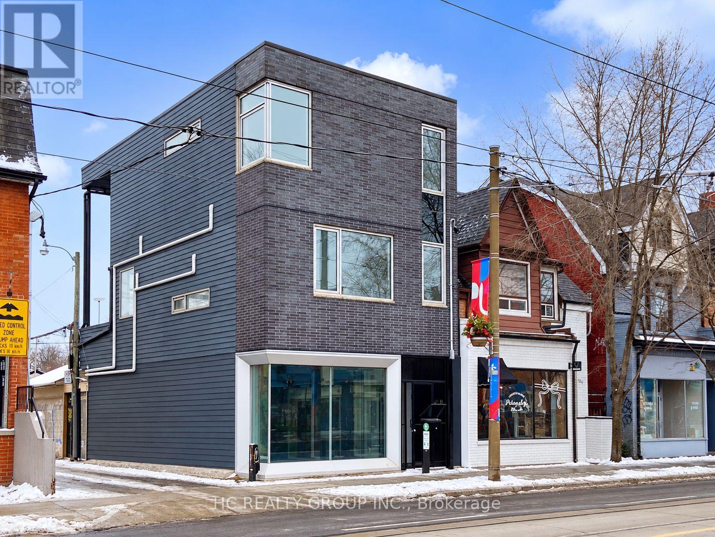 899 Dundas Street W, Toronto (Trinity-Bellwoods), Ontario  M6J 1V9 - Photo 1 - C14119998