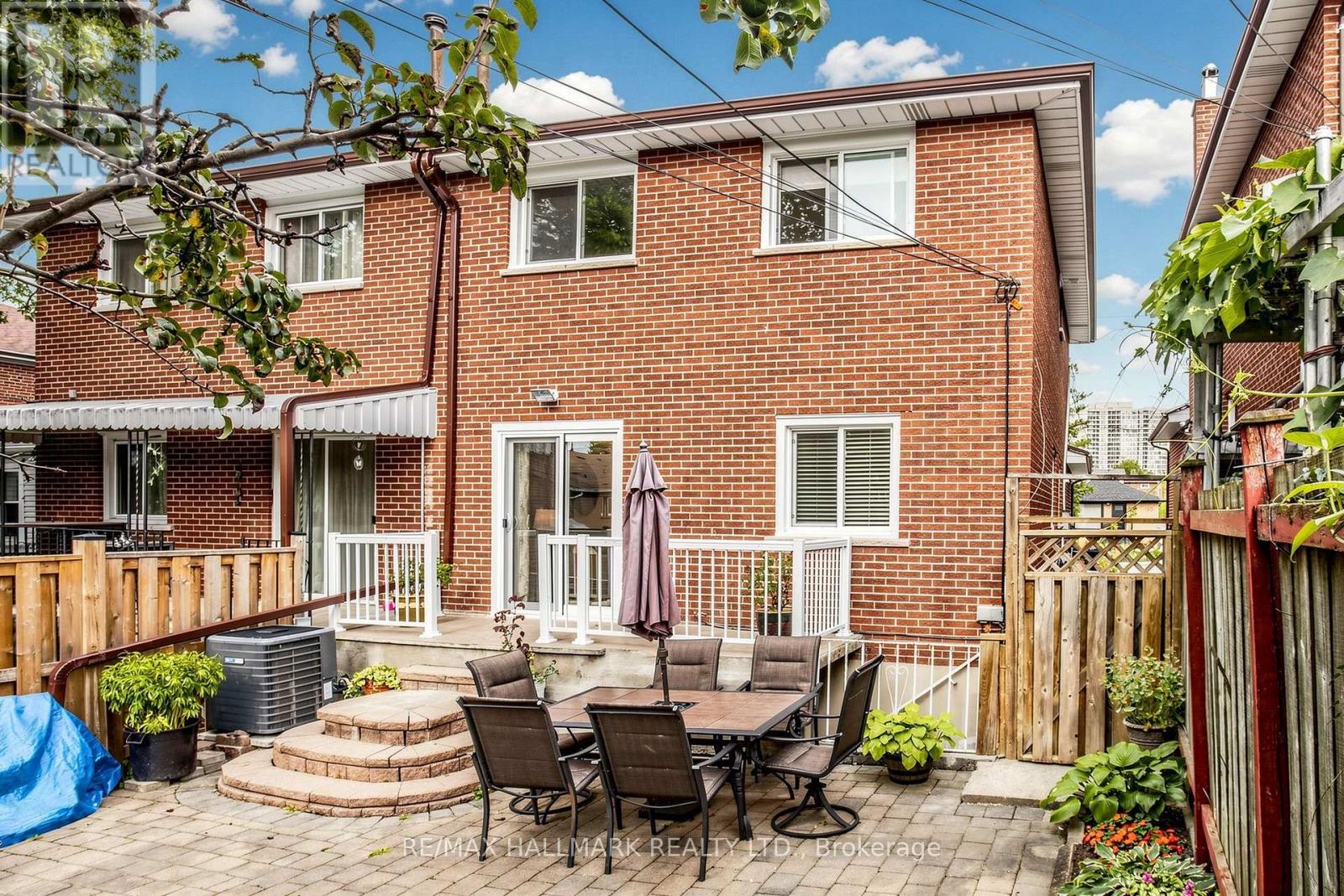 96b Laurel Avenue, Toronto (Kennedy Park), Ontario  M1K 3J9 - Photo 36 - E14120004