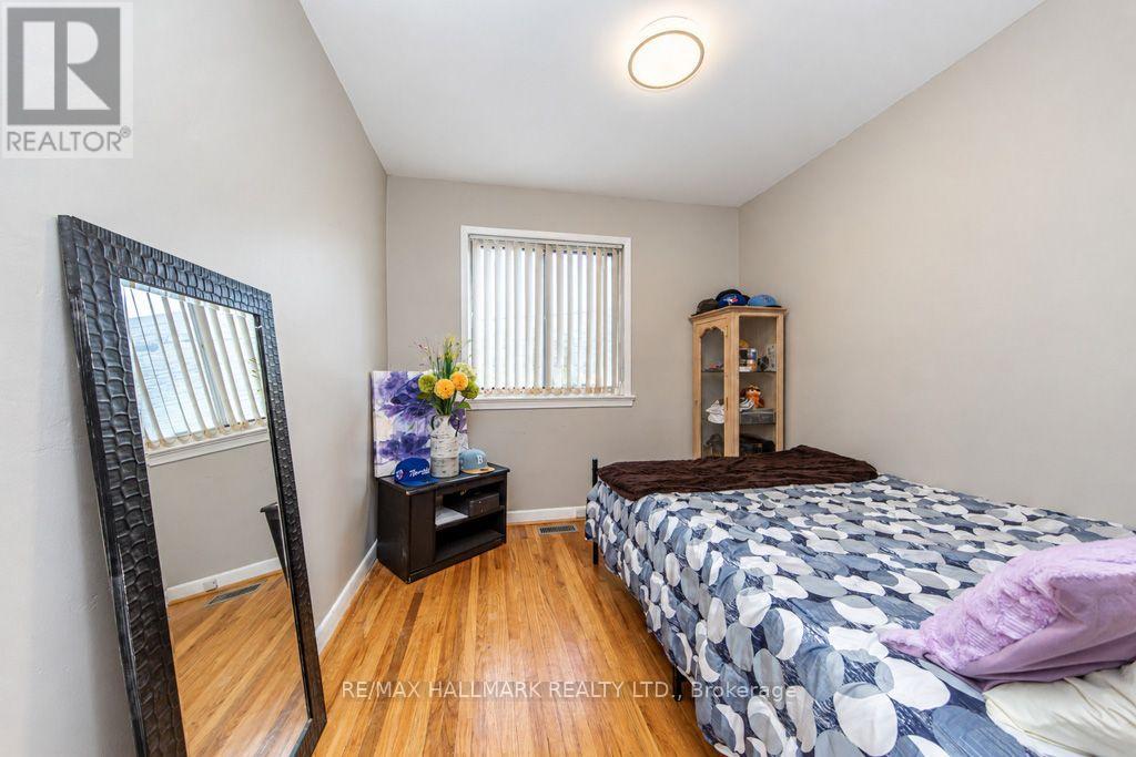 36 Huddleston Court, Toronto (Clairlea-Birchmount), Ontario  M1L 4L2 - Photo 20 - E14120026
