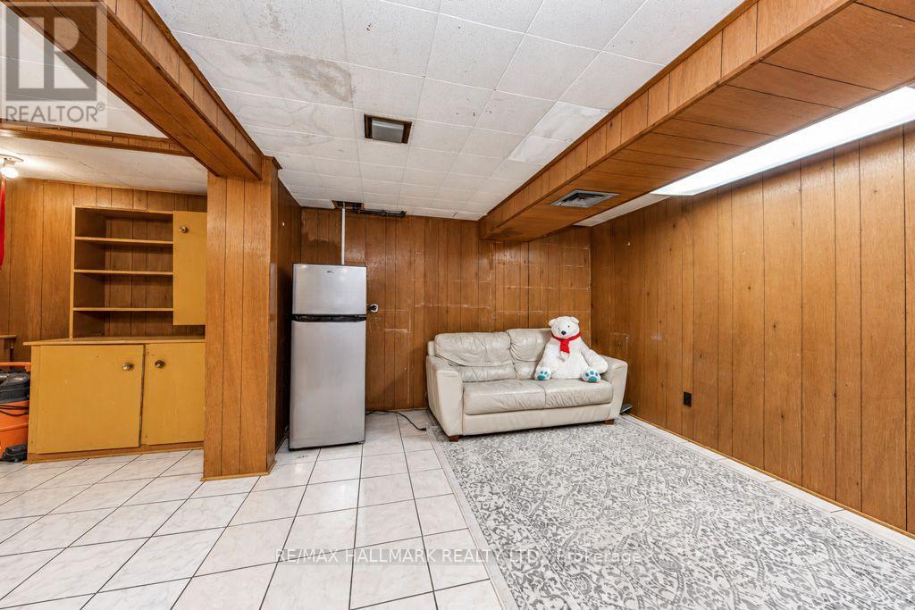 36 Huddleston Court, Toronto (Clairlea-Birchmount), Ontario  M1L 4L2 - Photo 30 - E14120026