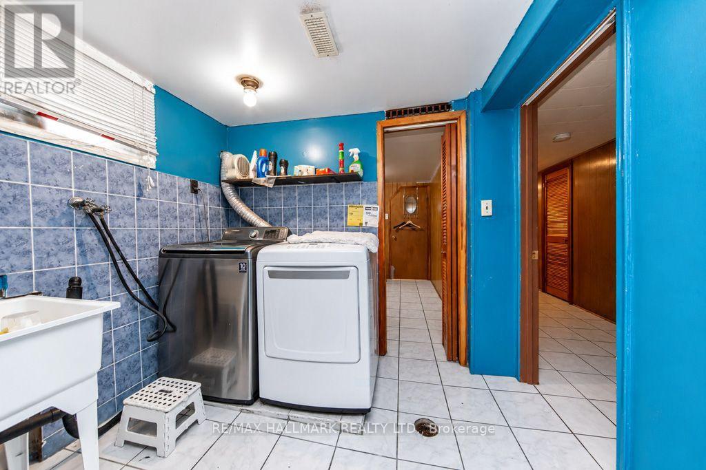 36 Huddleston Court, Toronto (Clairlea-Birchmount), Ontario  M1L 4L2 - Photo 37 - E14120026