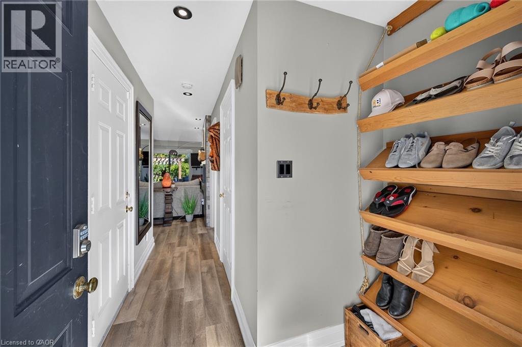 4377 Beverley Crescent, Beamsville, Ontario  L0R 1B6 - Photo 4 - 40870132