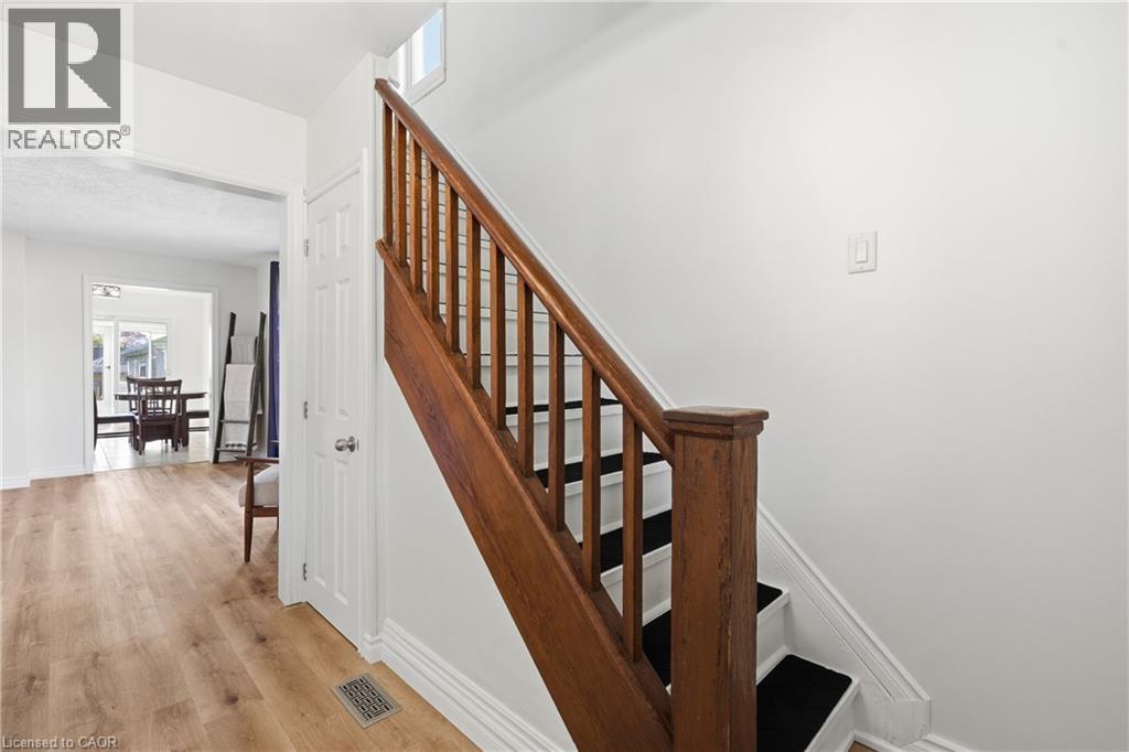 518 Hill Street, Welland, Ontario  L3B 5G5 - Photo 5 - 40873307