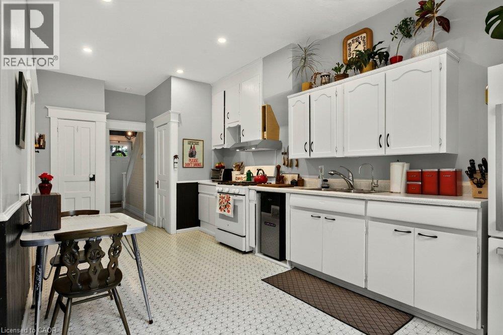 21 Bayfield Avenue, Hamilton, Ontario  L8H 3M5 - Photo 21 - 40874293
