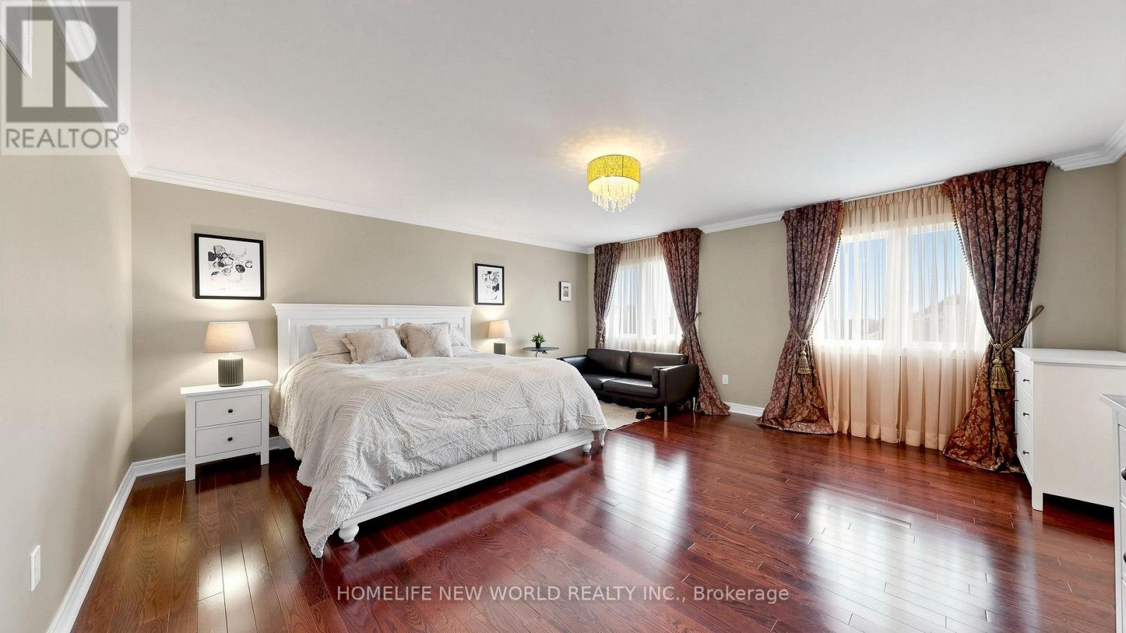 19 Featherwood Drive, Vaughan, Ontario  L6A 0S3 - Photo 24 - N14116610