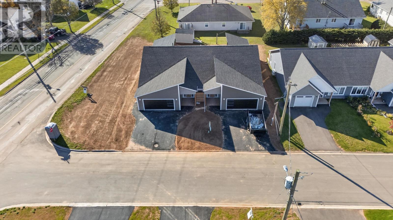 176 Key Avenue, Summerside, Prince Edward Island  C1N 6G3 - Photo 2 - 202626721